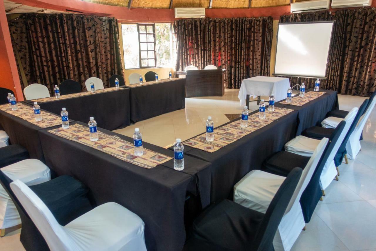 Kaazmein Lodge Livingstone Eksteriør billede